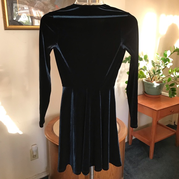 PRICE FIRM American Apparel Teal Green V Neck Velour Dress Size Small NEW - Picture 3 of 3